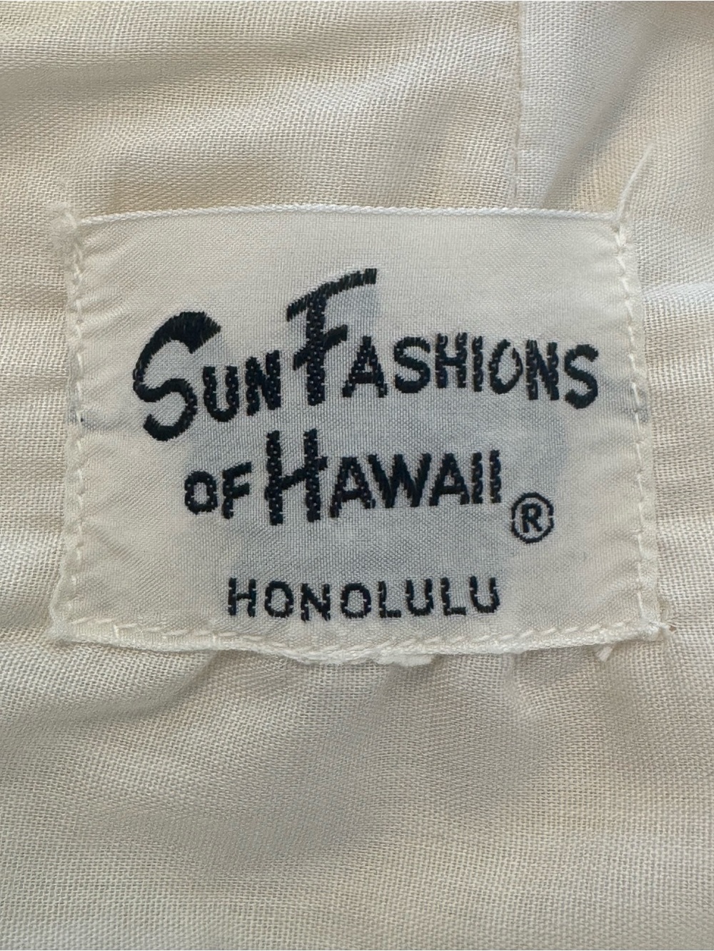1960s Sun Fashions of Hawaii Dress - Picture 15 of 16